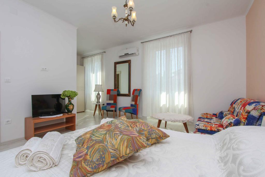 Apartment Jasmin Split Kamer foto